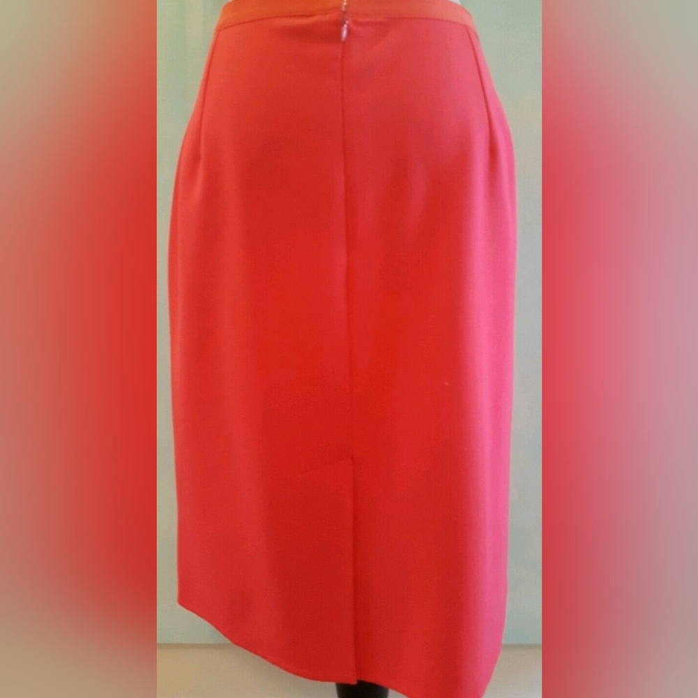 □$4,000 OSCAR DE LA RENTA BEAUTIFUL RUFFLE ROSE RED WOOL SKIRT SUIT US 6 - Picture 5 of 13